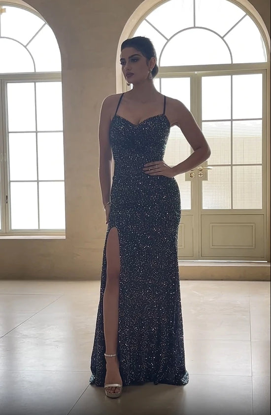 Abito Lungo Elegante Sirena con Paillettes – Scollo a V e Spacco Alto per Cerimonie e Gala