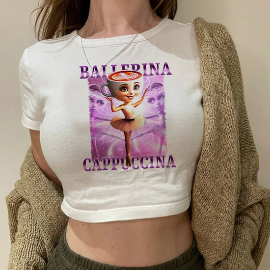 Maglietta Crop Top Italian Brainrot – Stile Memes Colorato e Trendy