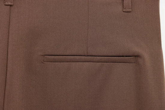 Completo donna ufficio 2025 ‒ blazer “shrug” + pantaloni lunghi dritti, stile elegante casual con cintura, perfetto