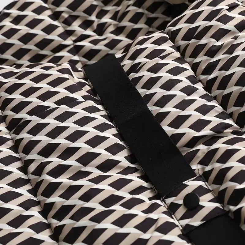 Piumino Donna con Cappuccio e Cintura - immagine 18