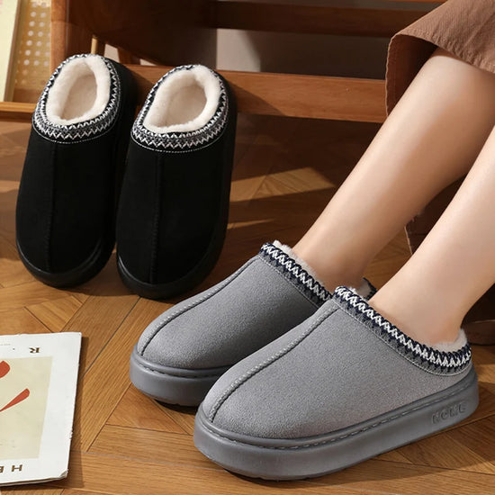 Slippers donna platform inverno 2025 ‒ pantofole fluffy platform indoor/outdoor, suola alta antiscivolo, calde e fashion