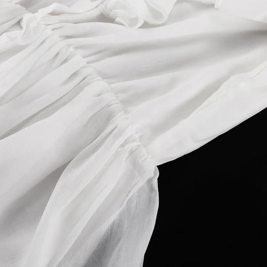 Abito bianco elegante mini con volant e leggero – 2025