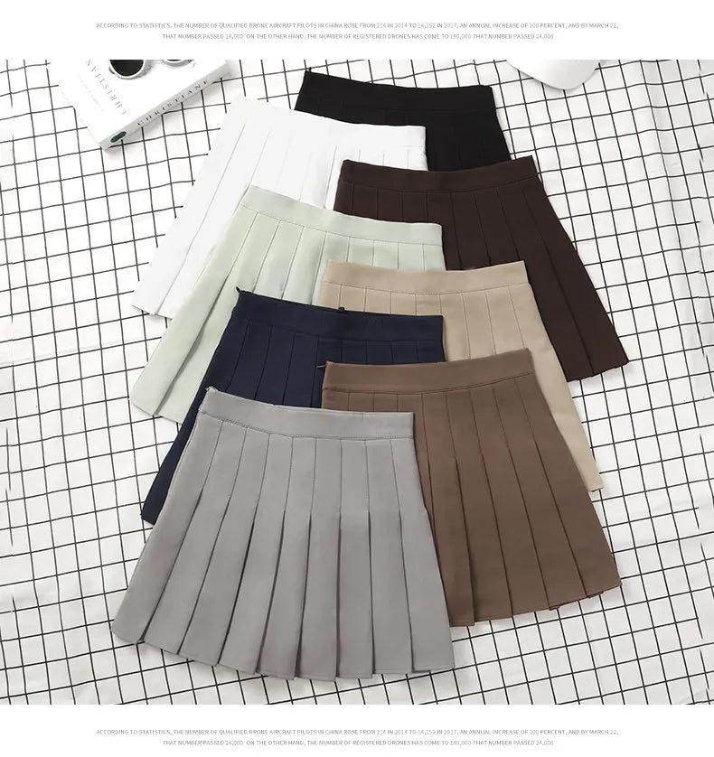 Gonna plissettata cortissima a vita alta – stile uniforme