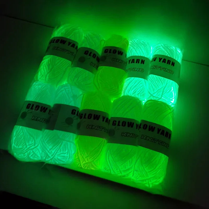 Filato luminoso in poliestere da 2 mm – Ideale per maglioni e cappelli che brillano al buio