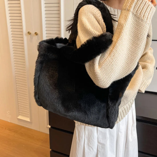 Shopper Tote Donna in Ecopelliccia Invernale – Borsa Furry Fluffy a Tracolla o Spalla
