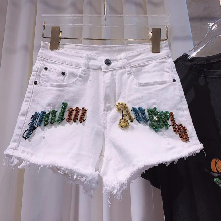 Shorts donna vita alta elasticizzati con strass – denim bianco slim fit per l’estate 2025