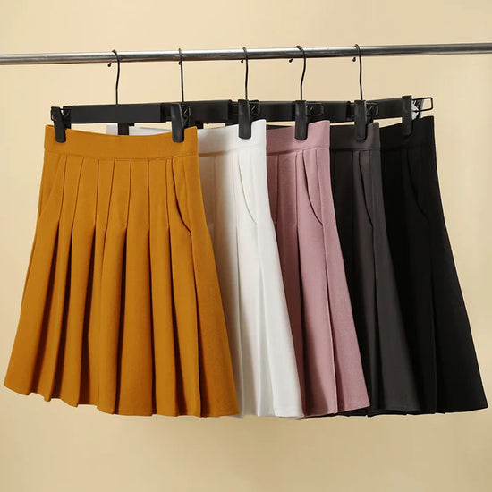 Gonna plissettata cortissima a vita alta – stile uniforme