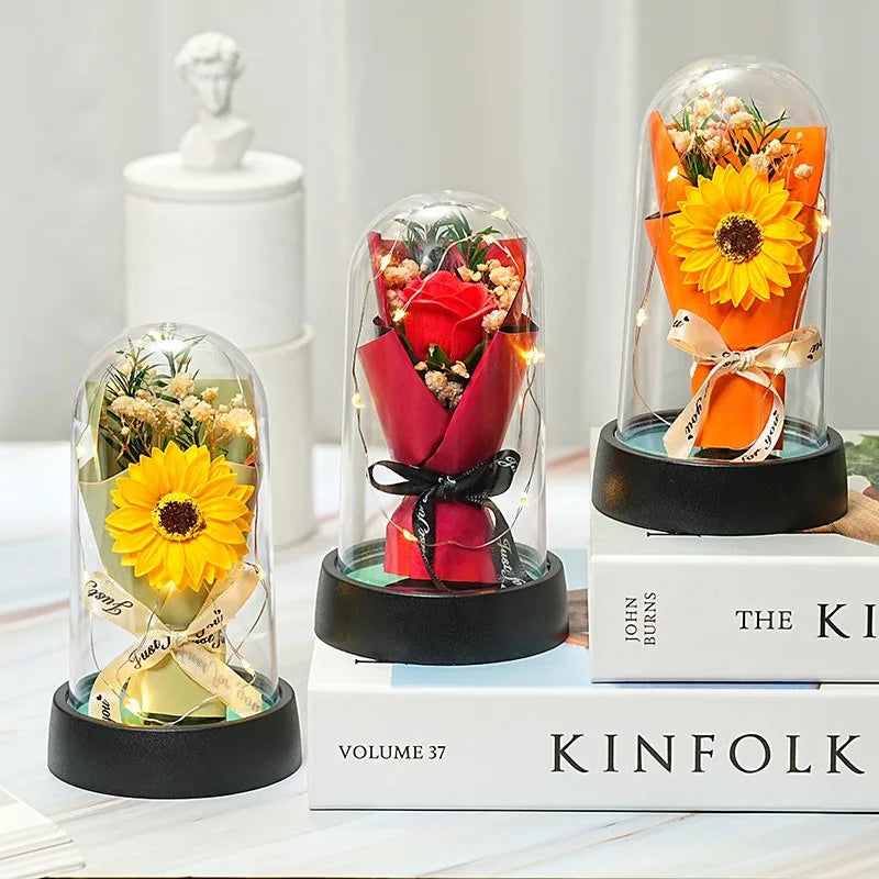 Rosa Eterna Illuminata LED in Cupola di Vetro – Decorazione & Regalo Romantico