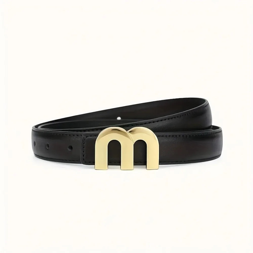 Cintura donna in PU leather con fibbia dorata “M” – cintura slim moda 2025 adatta a jeans, abiti, look casual chic