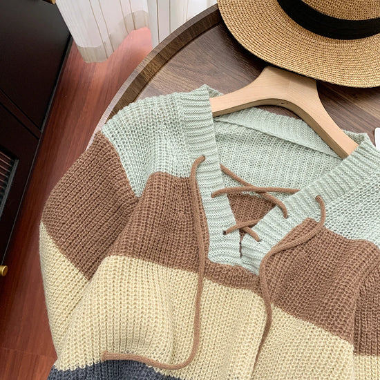 Pullover donna a righe multicolore con scollo lacciato – Maglione crop a maniche lunghe, knit casual autunno/inverno