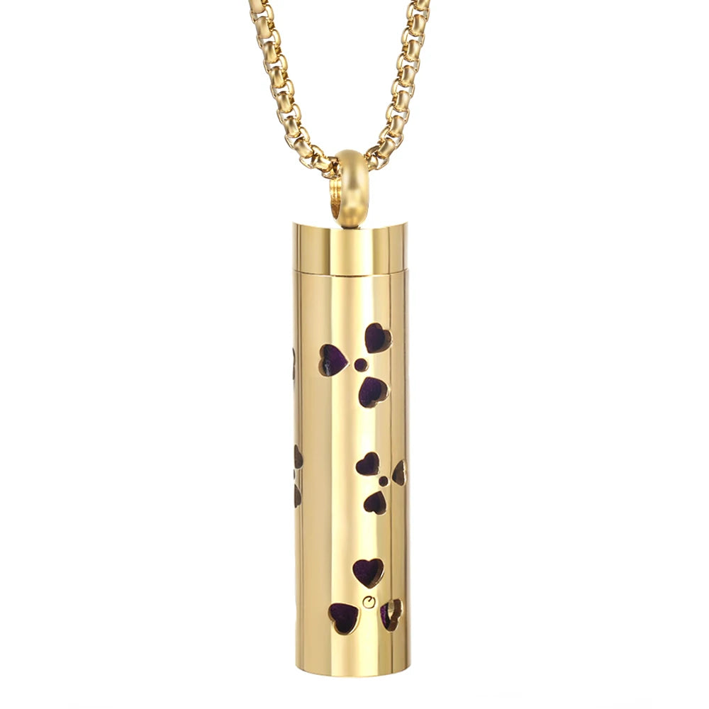 Collana dorata con diffusore per oli essenziali in acciaio inox – Gioiello aromaterapico profumato per donna