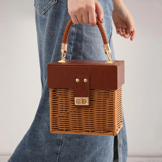 Borsa a Tracolla in Rattan Nera per Donna – Stile Casual Estivo, Fatto a Mano, Forma Box, Perfetta per Viaggi e Spiaggia
