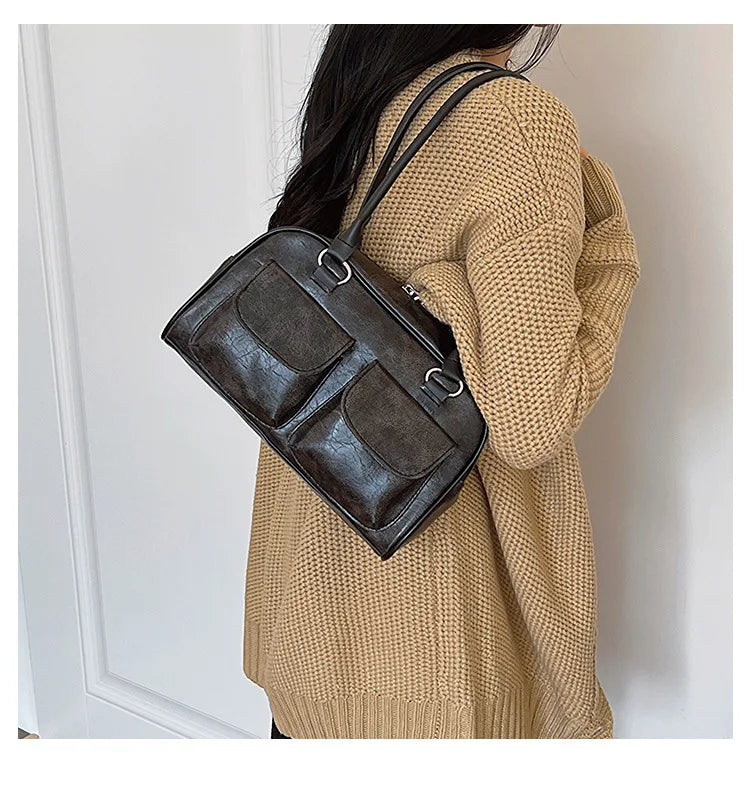 Borsa baguette donna retrò con doppie tasche frontali – trendy piccola underarm per il 2025