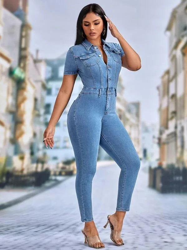 Jeans salopette skinny donna 2025 ‒ denim stretch blu con bottoni, jumpsuit casual con colletto a rever