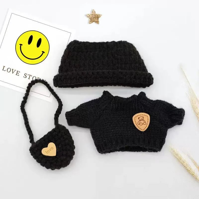 Set di abbigliamento lavorato a mano per bambola Labubu da 17 cm – Maglione, cappello e zaino
