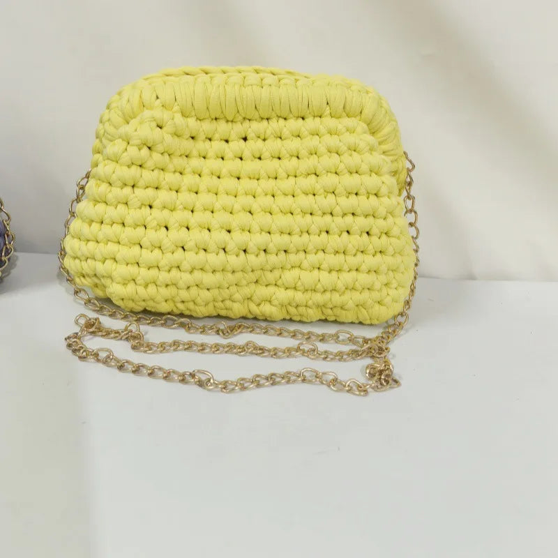 Clutch donna crochet fatta a mano – pochette artigianale intrecciata ideale per il giorno