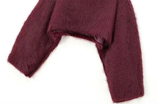 Maglia donna effetto pelliccia corta con girocollo