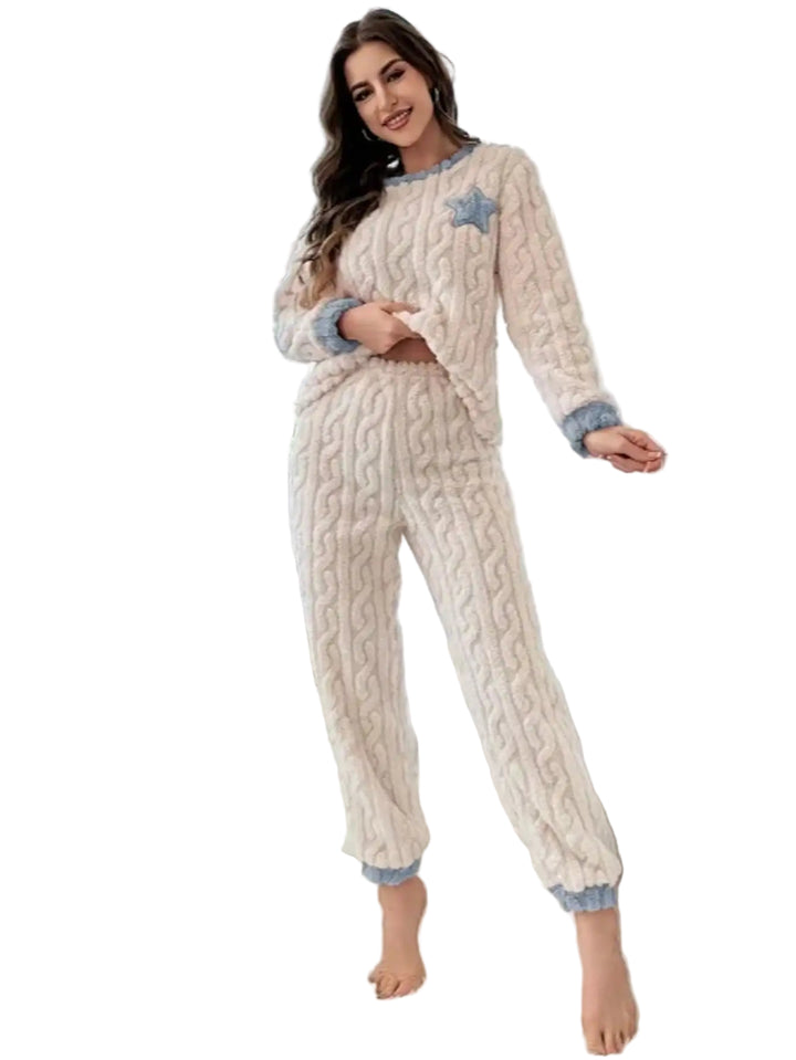 Set di pigiama da donna per l'autunno e l'inverno – pantaloni spessi e maglia a collo rotondo con stella a cinque punte ricamata