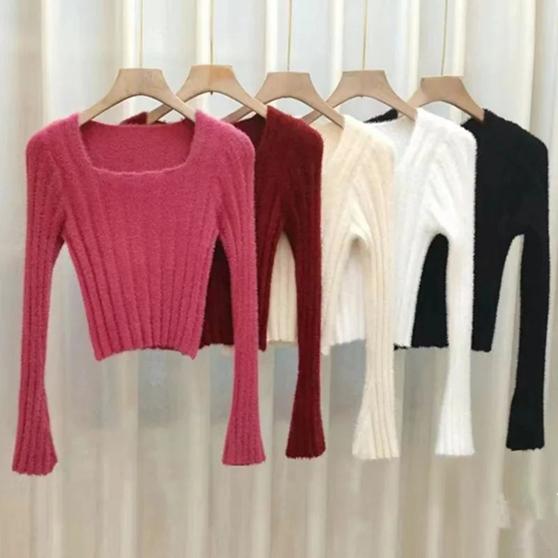 Maglione corto in maglia per l’autunno/inverno