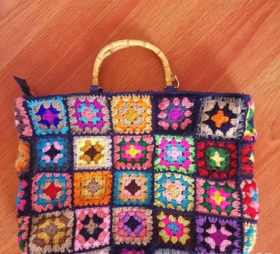 Kit borsa granny square etnica – set fai-da-te per borsa con perle, mano in legno, stile boho / woven, handbag artigianale