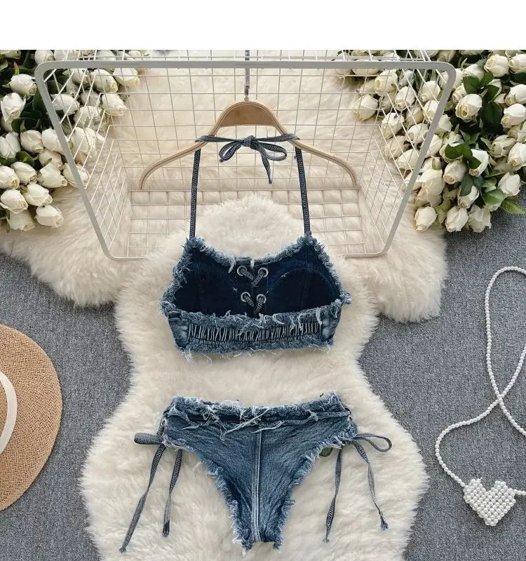 Set bikini donna 2025 con top bra e shorts a vita alta in denim