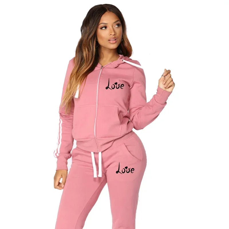 Set tuta donna autunno/inverno 2025 – Felpa con cappuccio + pantaloni con stampa “Love Letter”, outfit sportivo fashion