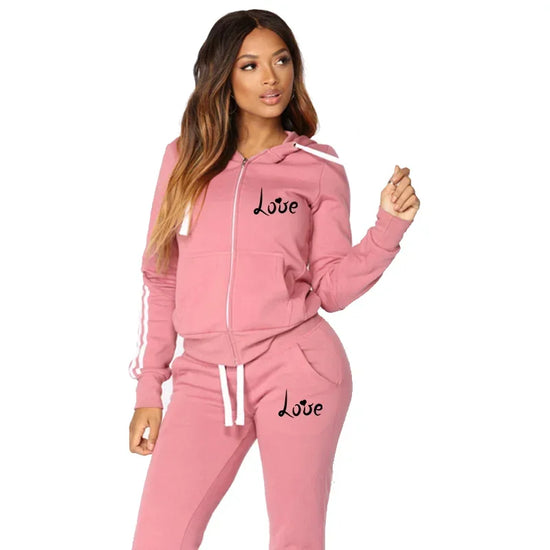 Set tuta donna autunno/inverno 2025 – Felpa con cappuccio + pantaloni con stampa “Love Letter”, outfit sportivo fashion