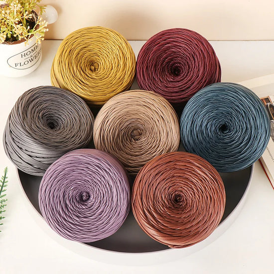 Filo in pelle sintetica nappa opaca 200 g – Filo grosso per uncinetto / knitting, perfetto per borse, scarpe, decorazioni fai-da-te