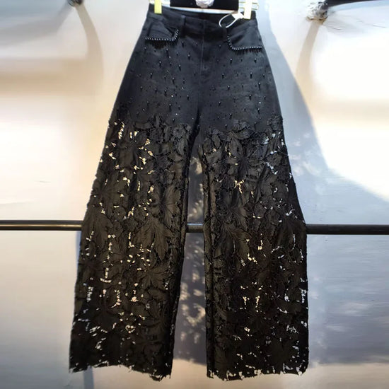 Jeans Donna con Pizzo Nero – Denim Fashion e Moderno