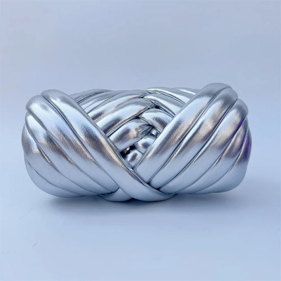 Filato mesh / ecopelle marshmallow per borse e uncinetto – opaco/lucido + pelle intrecciata artigianale