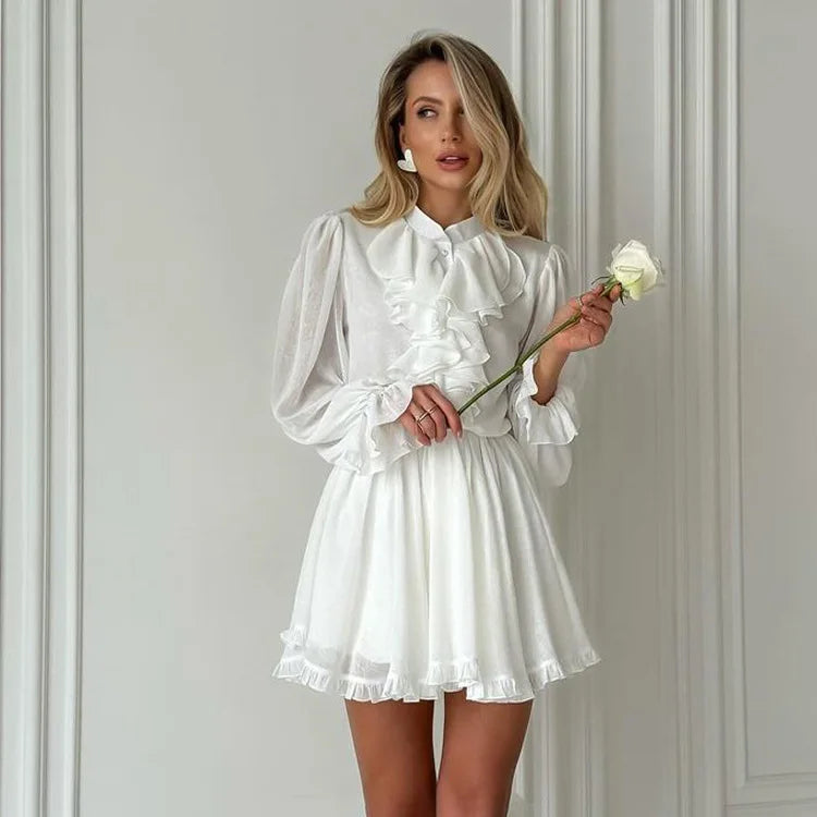 Abito bianco elegante mini con volant e leggero – 2025