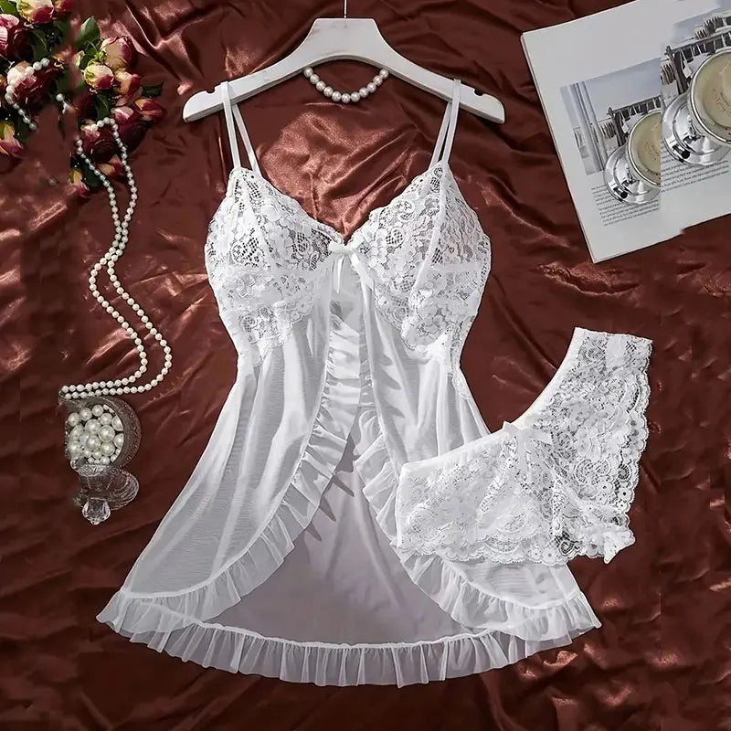 Completo lingerie plus size in pizzo con reggiseno, perizoma e vestaglia trasparente – Set elegante e romantico