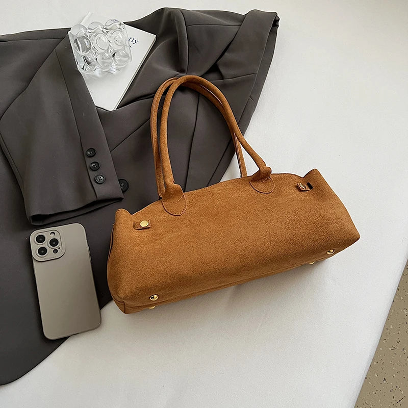 Borsa baguette tote in suede 2025 – stile underarm sofisticato, capiente e raffinato per donne commuter