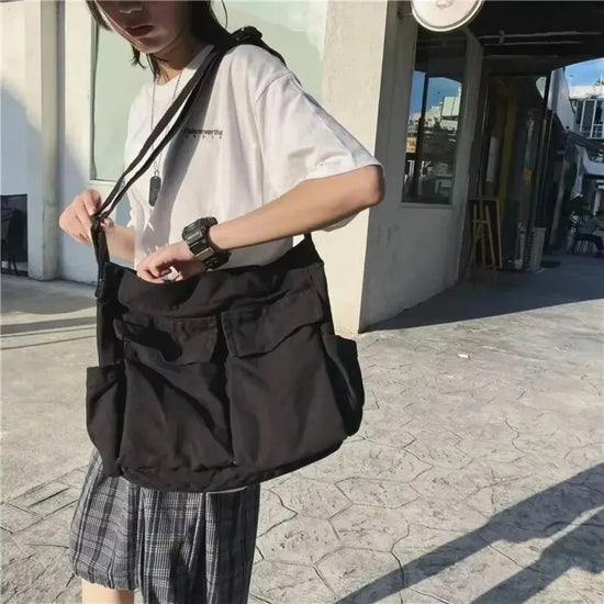 Borsa a tracolla donna con tasche e scomparti - foto 57 della galleria