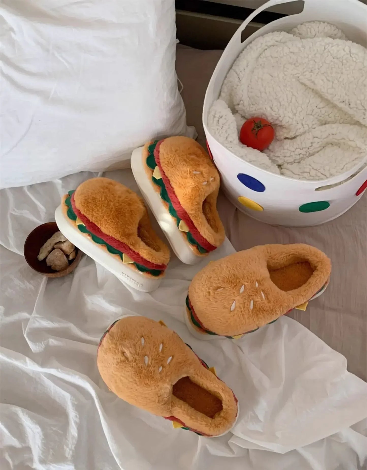 2026 new style autumn and winter fun home cotton slippers couple cute hamburger full-covered heel fuzzy shoes warm men and women