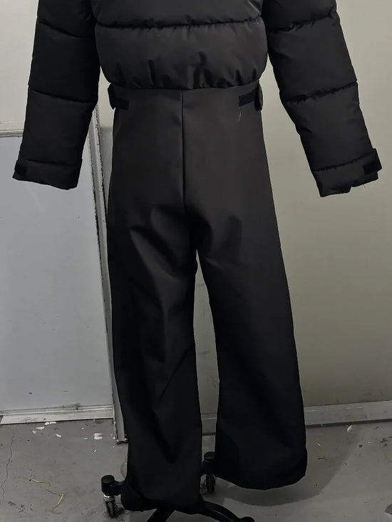 Abbigliamento neve donna: giacca, pantaloni o tuta