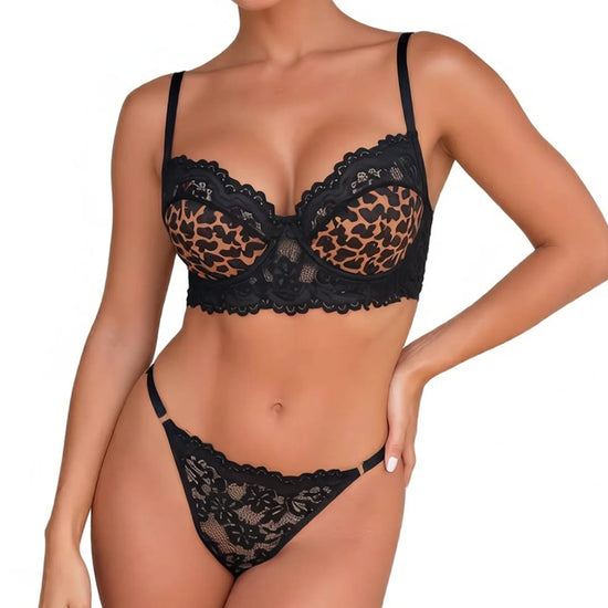 Completo intimo leopardato con reggiseno e perizoma