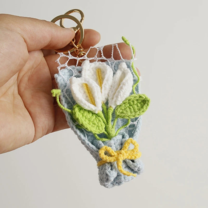 Portachiavi fiore all’uncinetto artigianale – charm amigurumi handmade per borse e chiavi