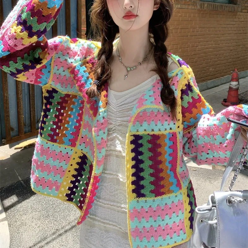Cardigan crochet multicolore donna – Giacca traforata a righe arcobaleno, copertura leggera  e outfit boho