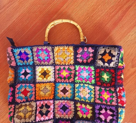 Kit borsa granny square etnica – set fai-da-te per borsa con perle, mano in legno, stile boho / woven, handbag artigianale