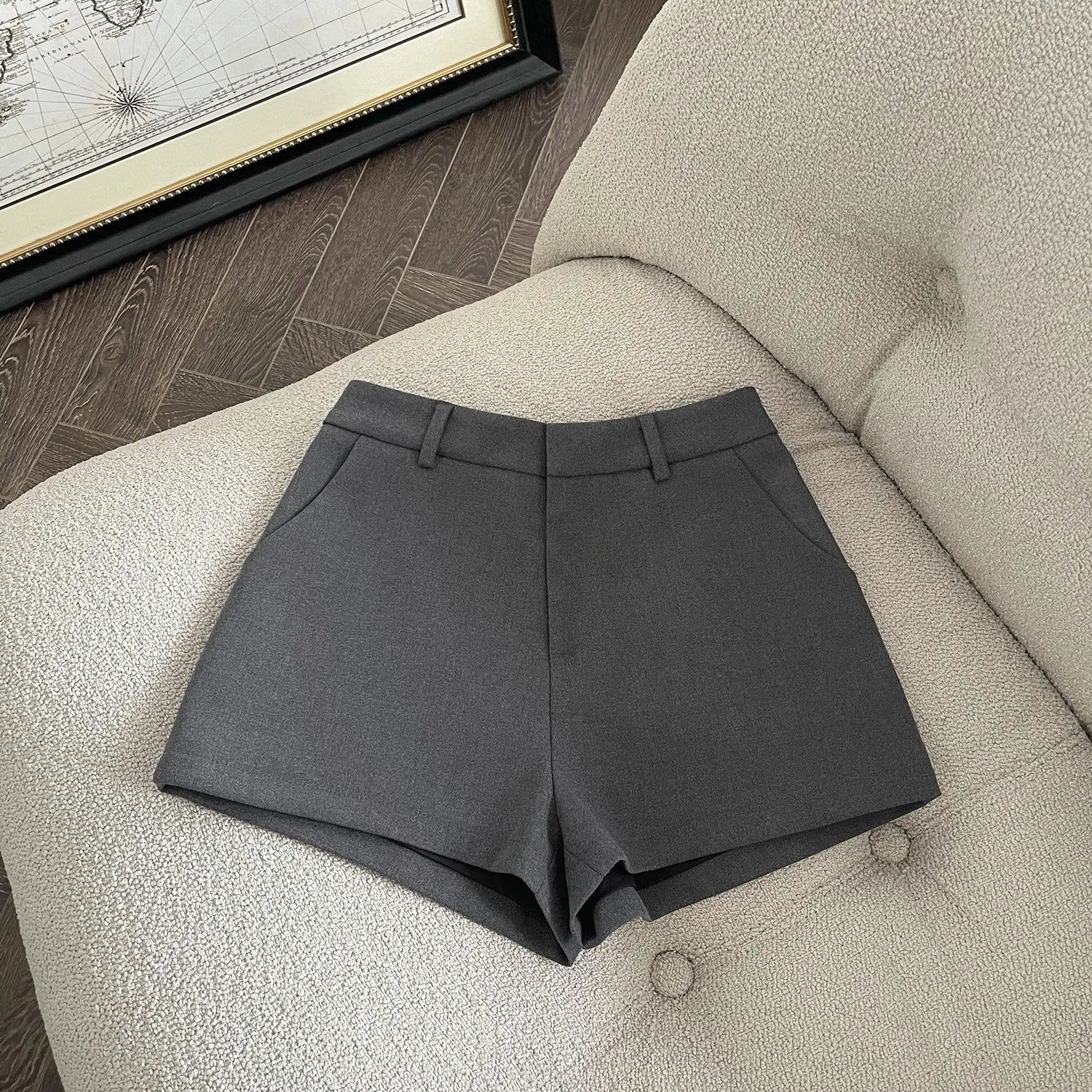 Shorts Donna Eleganti Vita Alta – Modello A-Line Office Chic