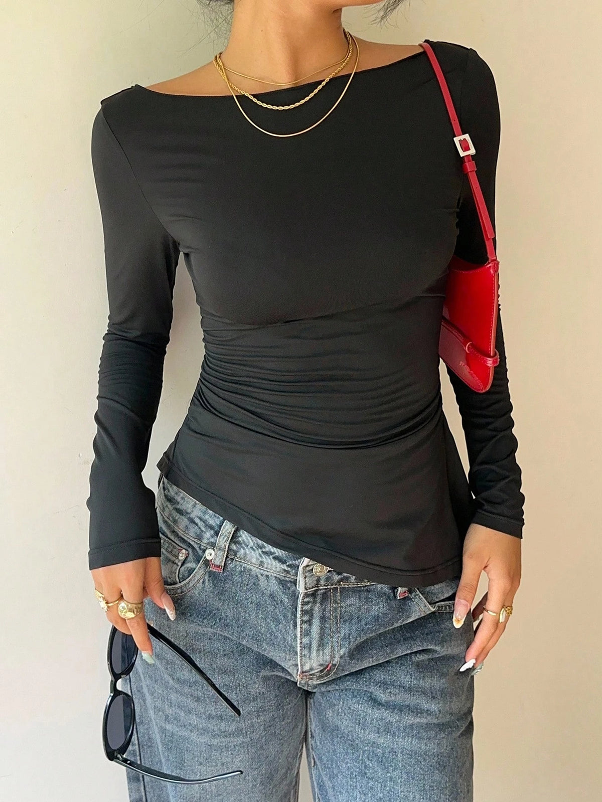 Maglia donna con pizzo e fiocco a maniche lunghe
