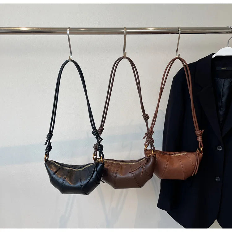 Borsetta baguette crossbody in velluto 2025 – stile western, zip e look raffinato minimal