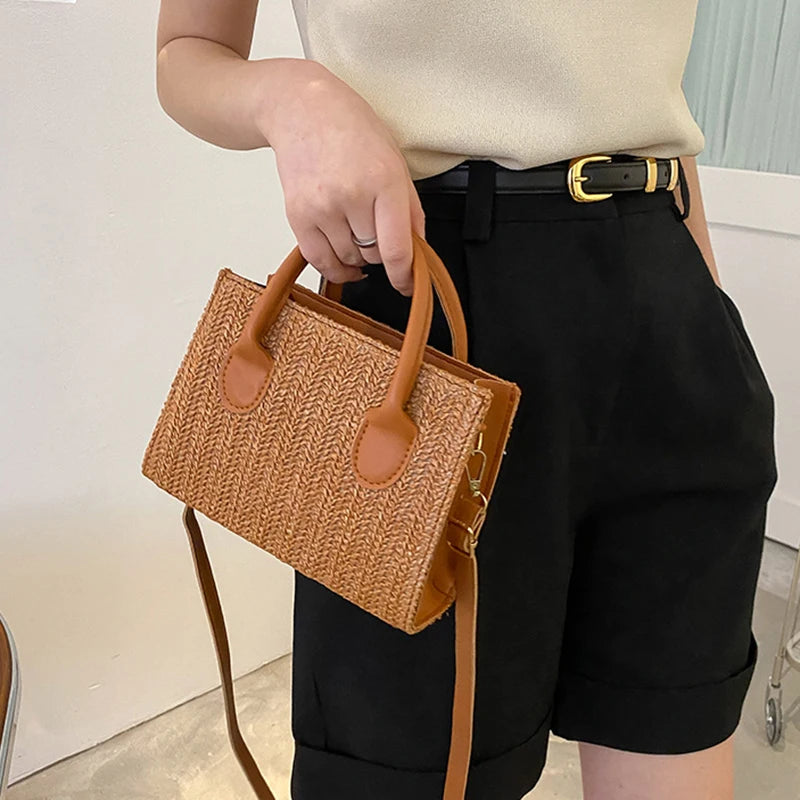 Borsa Tracolla Donna in Paglia Intrecciata – Stile Casual