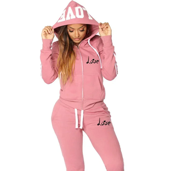 Set tuta donna autunno/inverno 2025 – Felpa con cappuccio + pantaloni con stampa “Love Letter”, outfit sportivo fashion
