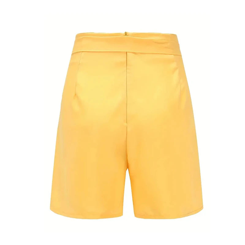 Shorts donna Y2K vita alta con bottoni, cintura e taglio vintage – perfetti per l’estate 2025