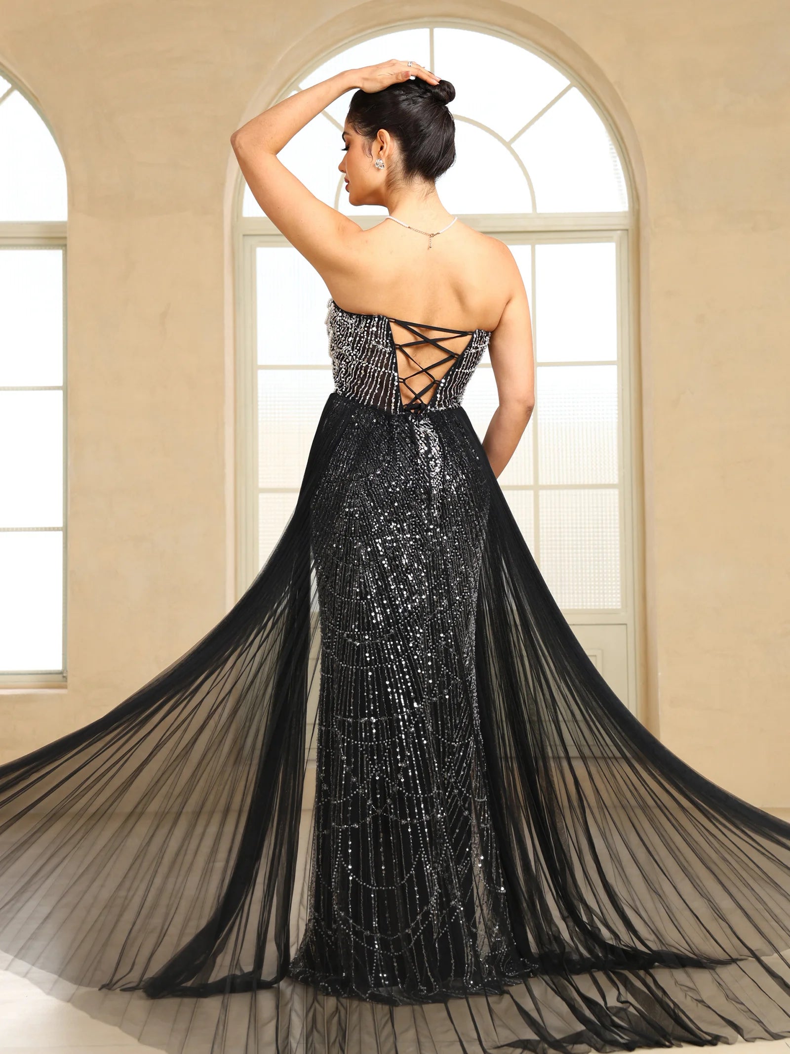 Abito Lungo Elegante con Spacco Alto – Vestito da Cerimonia e Gala