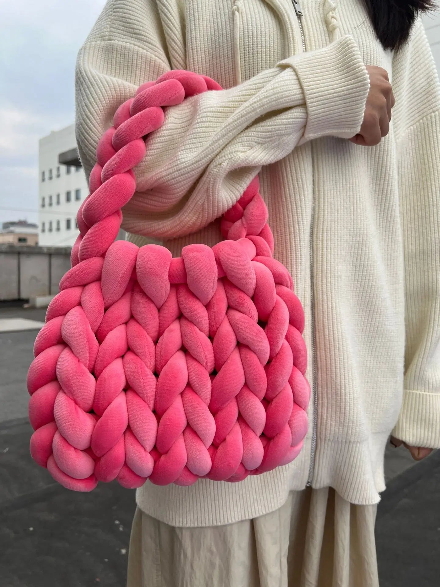 Borsa uncinetto in velluto intrecciato a mano – handbag artigianale unisex disponibile in più colori e dimensioni
