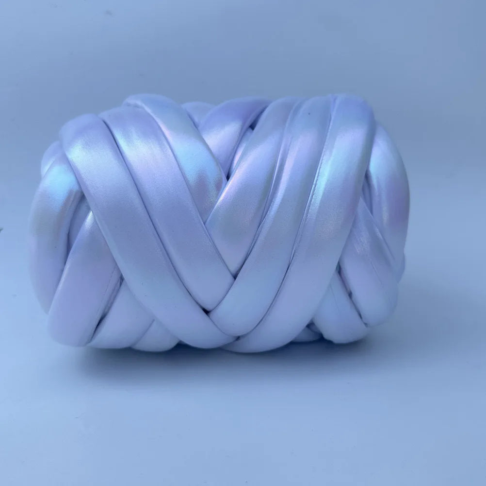 Filato mesh / ecopelle marshmallow per borse e uncinetto – opaco/lucido + pelle intrecciata artigianale