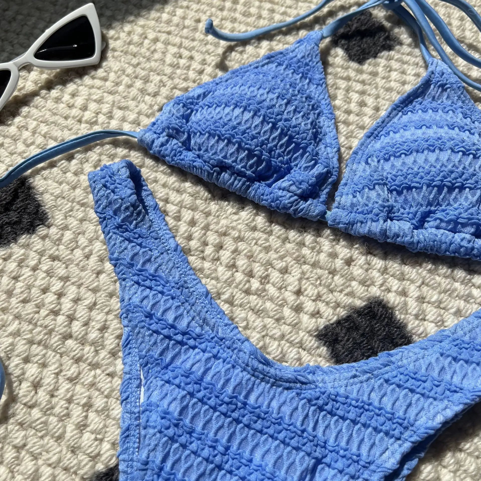 Bikini uncinetto effetto handmade – Novità estate 2025